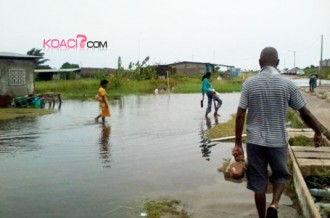 Gabon : Port Gentil les pieds dans lÂ’eau
